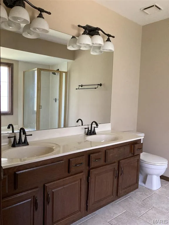 471 Saint Thomas Isle Lane, Wildwood, MO 63040 — listing photo 18 of 26