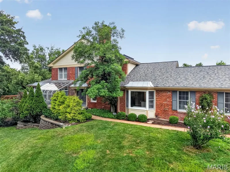330 Morristown Court, Chesterfield, MO 63017 — listing photo 4 of 65