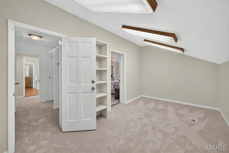 330 Morristown Court, Chesterfield, MO 63017 — listing photo 36 of 65