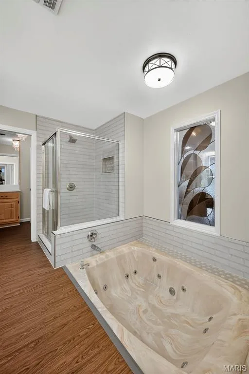 330 Morristown Court, Chesterfield, MO 63017 — listing photo 39 of 65