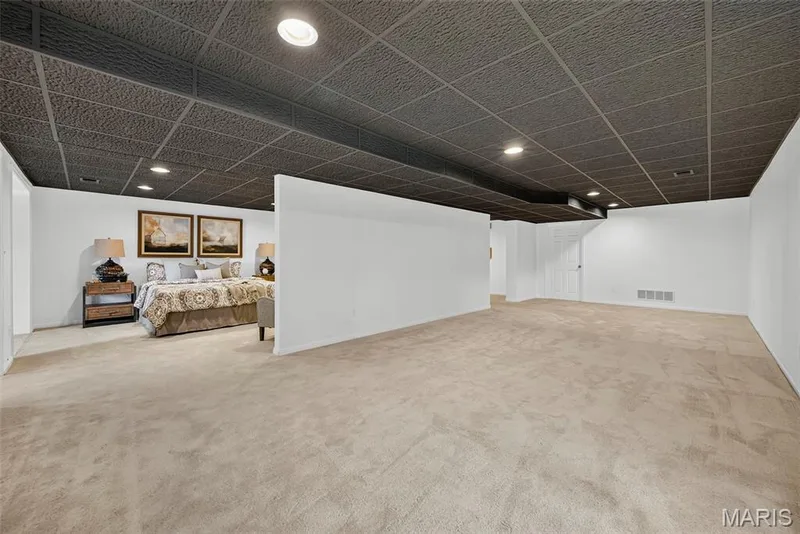 330 Morristown Court, Chesterfield, MO 63017 — listing photo 44 of 65