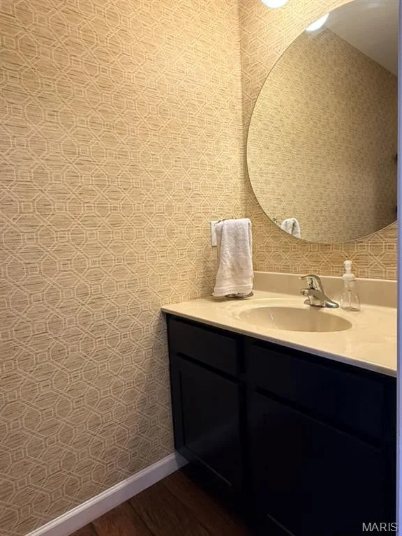 Main Floor hall bath — 1401 Colonial Drive, Cottleville, MO 63304