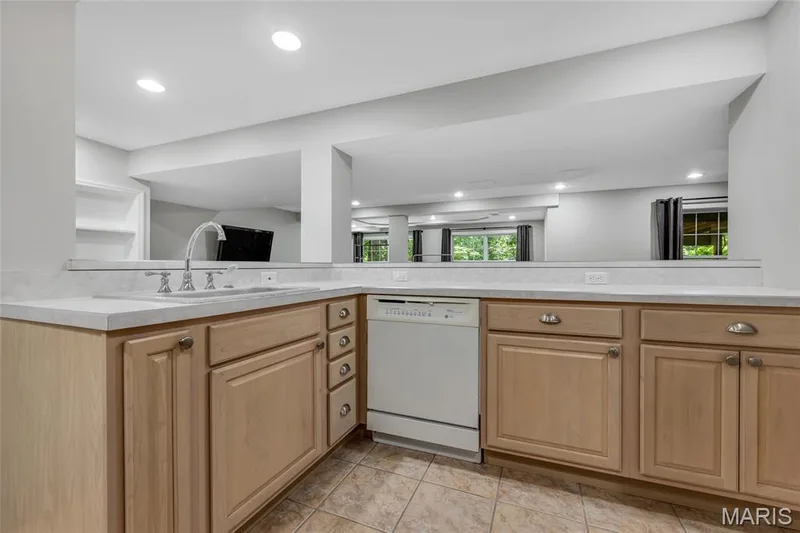 724 Oaksdale Summit Court, Wildwood, MO 63011 — listing photo 51 of 70