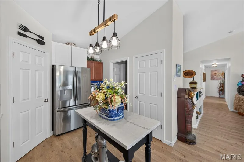 Walk-In Pantry! Utility Pantry! Stainless French Door Refrigerator STAYS! — 156 Hidden Bluffs Drive, Lake St. Louis, MO 63367