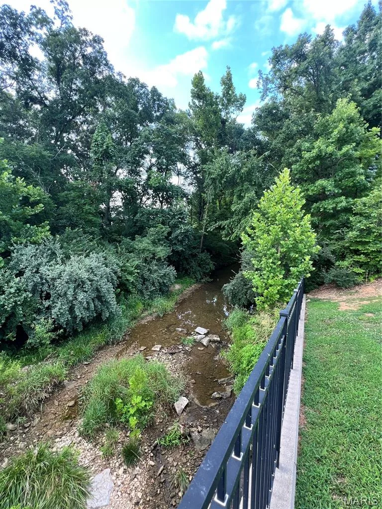 Enjoy Deer Ridge Park Nature Trails! — 156 Hidden Bluffs Drive, Lake St. Louis, MO 63367