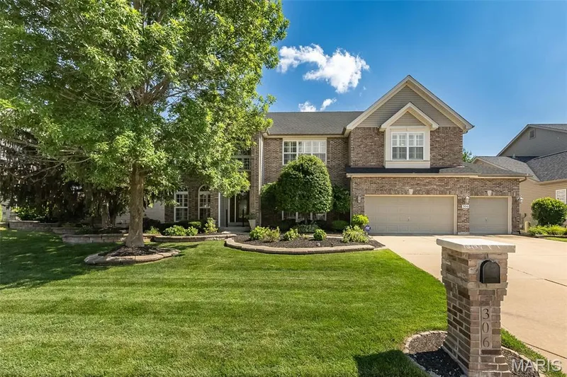 306 Magnolia Valley Drive, O'Fallon, MO — listing photo 1