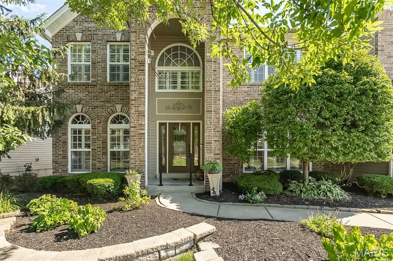 306 Magnolia Valley Drive, O'Fallon, MO 63366 — listing photo 5 of 69