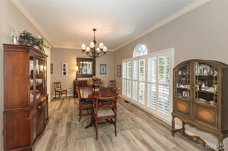 306 Magnolia Valley Drive, O'Fallon, MO 63366 — listing photo 12 of 69