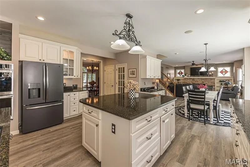 306 Magnolia Valley Drive, O'Fallon, MO 63366 — listing photo 27 of 69