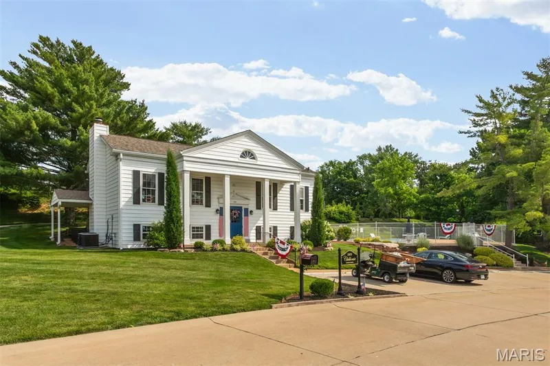 Clubhouse — 1511 Hampton Hall Drive #10, Chesterfield, MO 63017