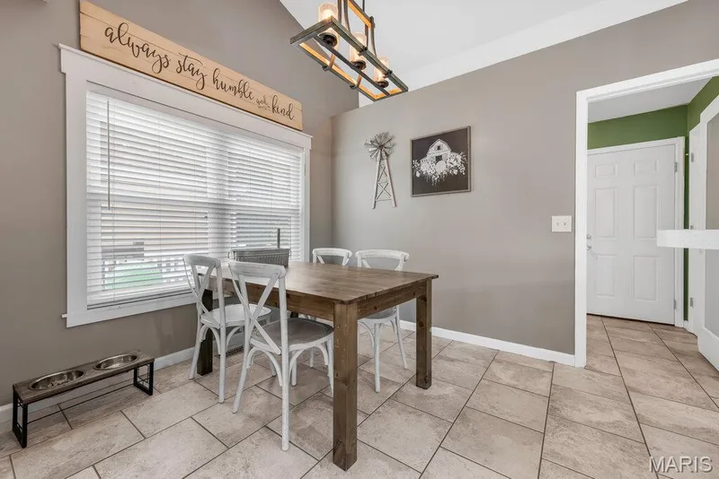 228 Highland Meadows Drive, Wentzville, MO 63385 — listing photo 18 of 42
