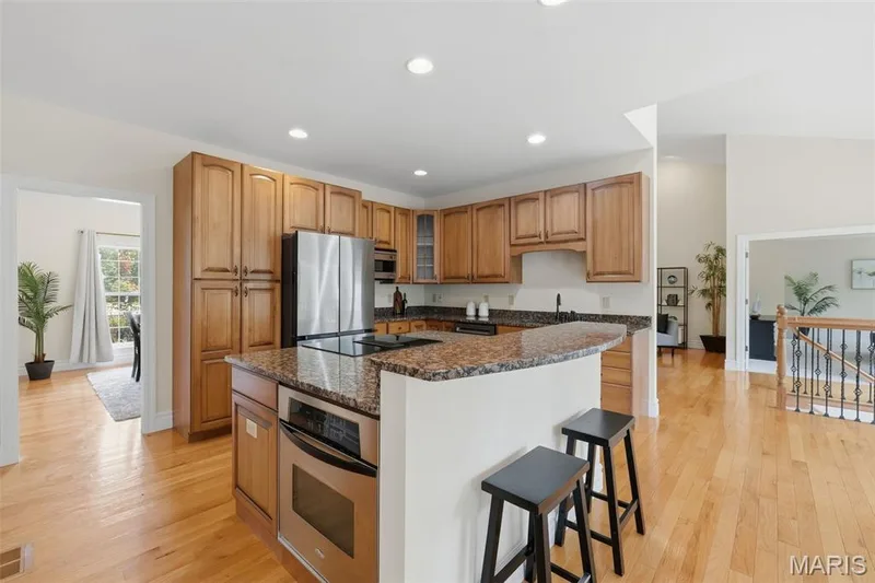 886 Arbor Chase Drive, Wildwood, MO 63021 — listing photo 7 of 65