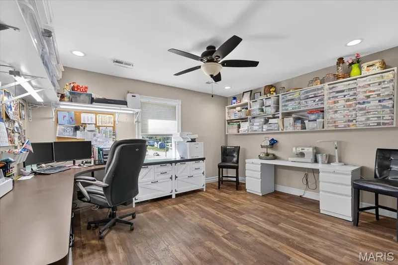 912 N Main Street, O'Fallon, MO 63366 — listing photo 27 of 62