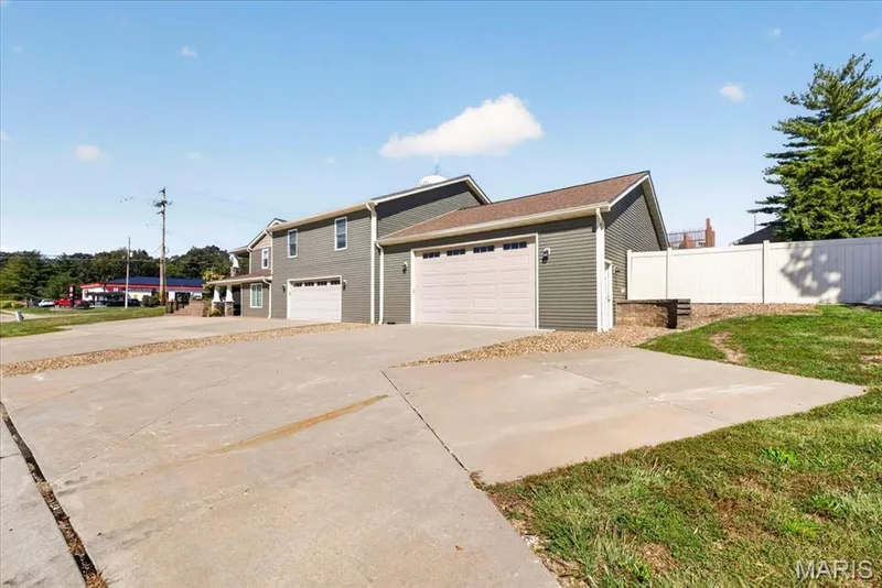 912 N Main Street, O'Fallon, MO 63366 — listing photo 62 of 62