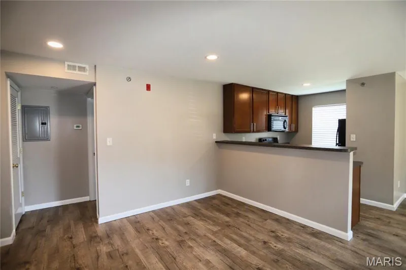 15103 Spring Creek Lane, O'Fallon, MO 63368 — listing photo 4 of 26