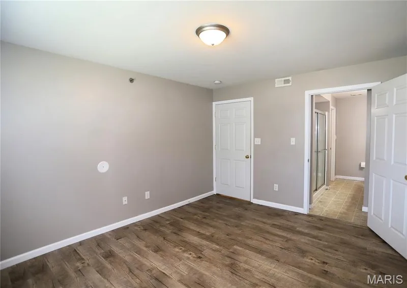 15103 Spring Creek Lane, O'Fallon, MO 63368 — listing photo 11 of 26