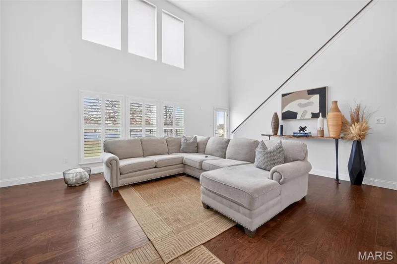 968 Ridgepointe Place Circle, Lake St. Louis, MO 63367 — listing photo 12 of 37