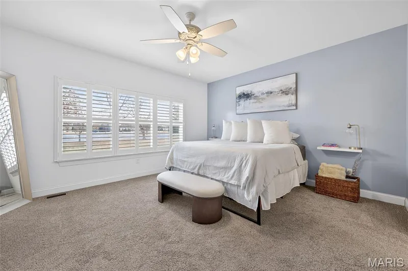 968 Ridgepointe Place Circle, Lake St. Louis, MO 63367 — listing photo 18 of 37