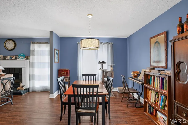 1525 Hampton Hall Drive #12, Chesterfield, MO 63017 — listing photo 12 of 26