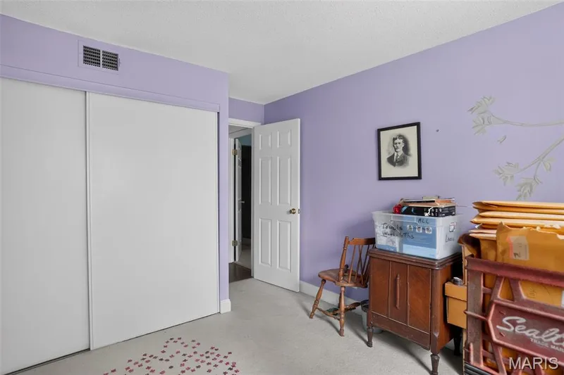 1525 Hampton Hall Drive #12, Chesterfield, MO 63017 — listing photo 13 of 26