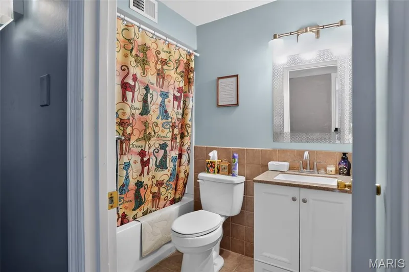 1525 Hampton Hall Drive #12, Chesterfield, MO 63017 — listing photo 19 of 26