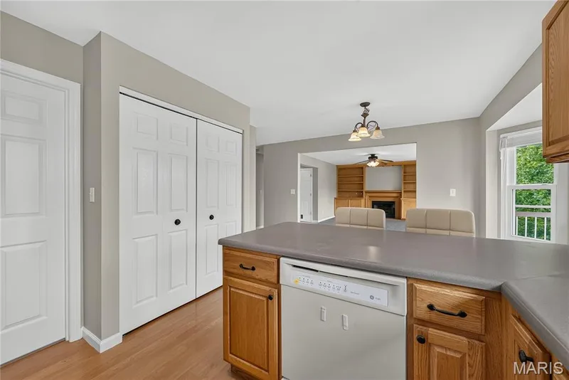 14 Spring Time Court, St Charles, MO 63303 — listing photo 12 of 47