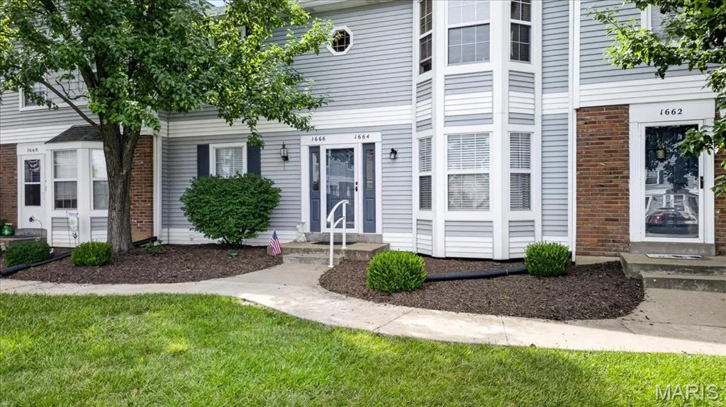1664 Kircher Drive #C, St Charles, MO 63303 — listing photo 1 of 19