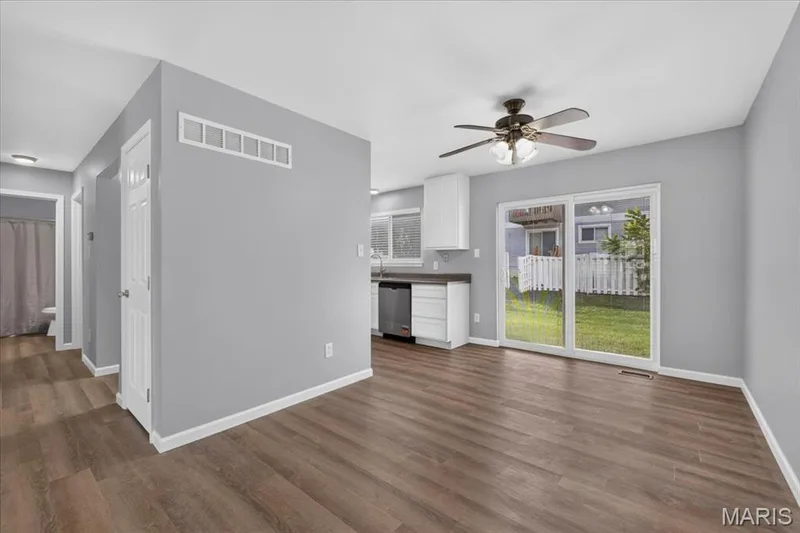 1664 Kircher Drive #C, St Charles, MO 63303 — listing photo 5 of 19