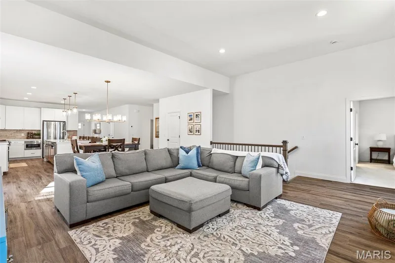 228 Randlin Drive, O'Fallon, MO 63367 — listing photo 18 of 50