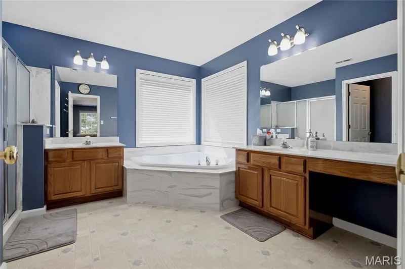 314 Calliope Place, Chesterfield, MO 63017 — listing photo 20 of 39