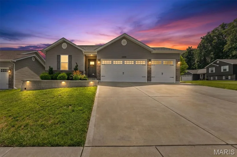 1100 Slapshot Drive, Foristell, MO 63348 — listing photo 2 of 45