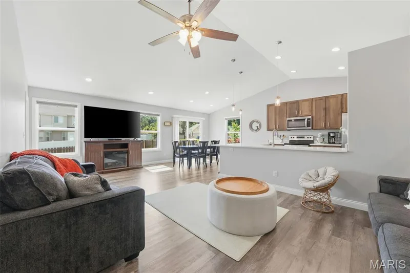 1100 Slapshot Drive, Foristell, MO 63348 — listing photo 7 of 45