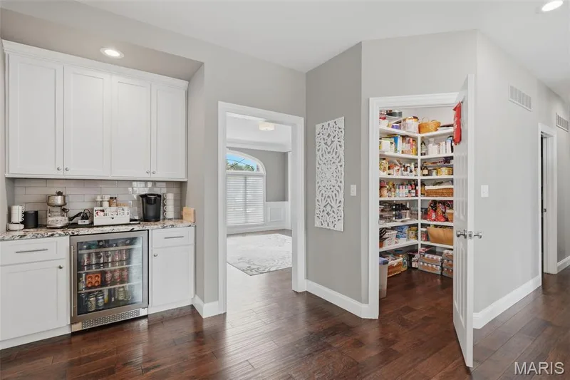1660 Garden Valley Court, Wildwood, MO 63038 — listing photo 14 of 41