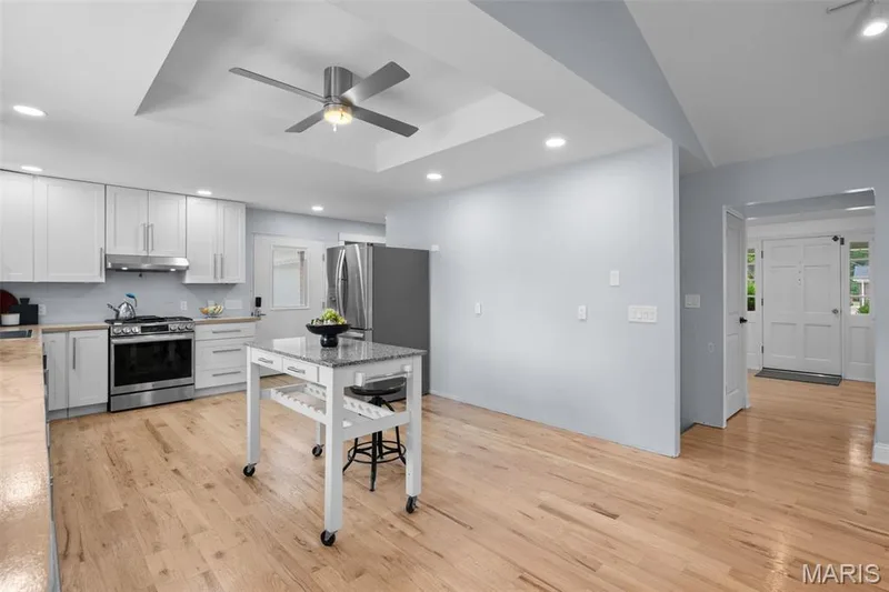 Plenty of room to make this an eat-in kitchen — 312 Diplomat Lane, Chesterfield, MO 63017