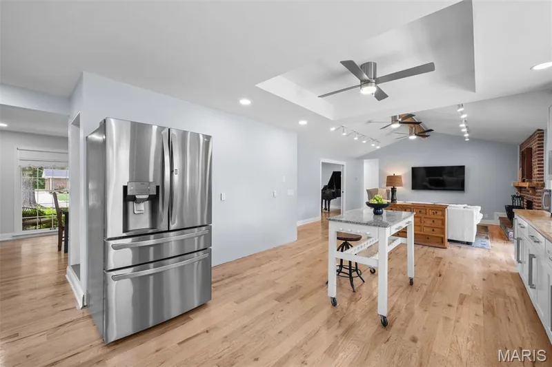 Light and bright kitchen features a pantry and new windows letting in all the natural light! — 312 Diplomat Lane, Chesterfield, MO 63017