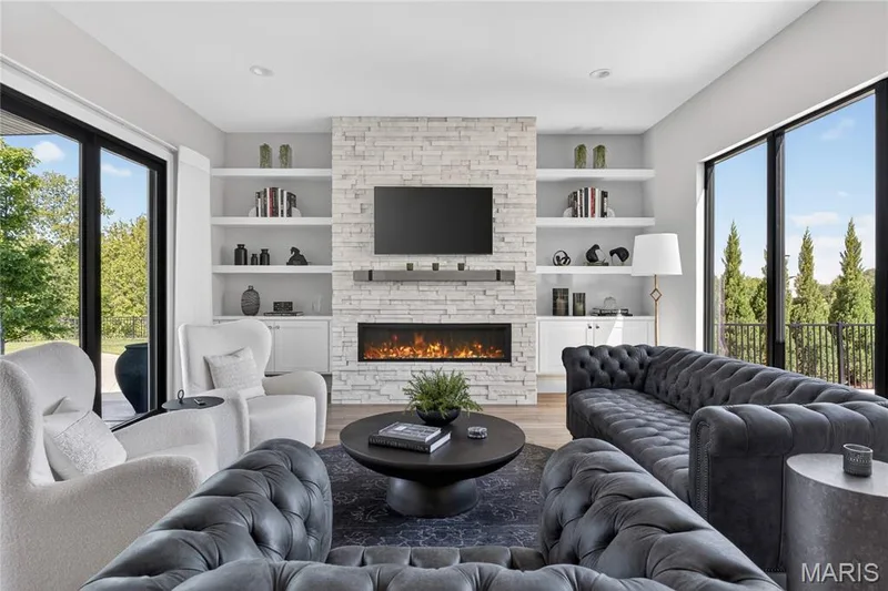 16529 Waterfront Avenue, Chesterfield, MO 63017 — listing photo 8 of 66