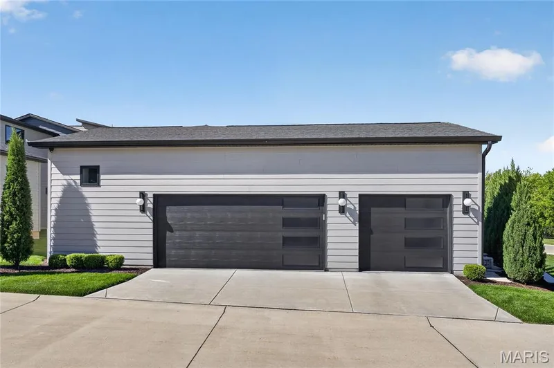 Three car garage — 16529 Waterfront Avenue, Chesterfield, MO 63017