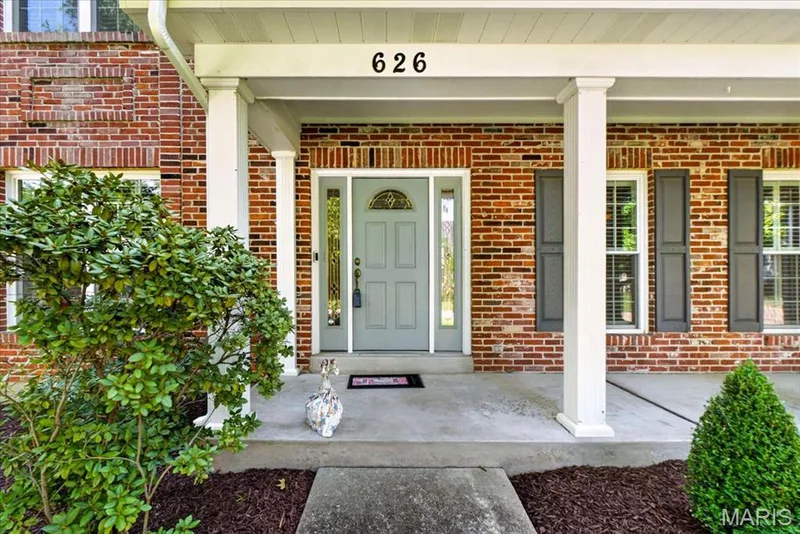 626 Dartmouth Crest Drive, Wildwood, MO 63011 — listing photo 2 of 59
