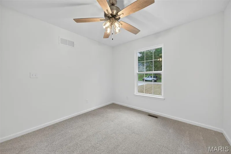 10967 Village Drive W, Foristell, MO 63348 — listing photo 39 of 41