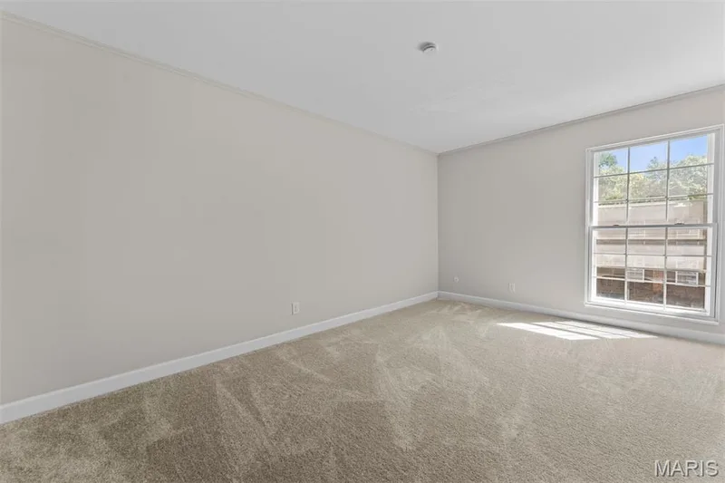 13485 Coliseum Drive #H, Chesterfield, MO 63017 — listing photo 12 of 22