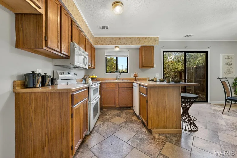 1315 Sunny Terrace Drive #C, O'Fallon, MO 63366 — listing photo 12 of 24