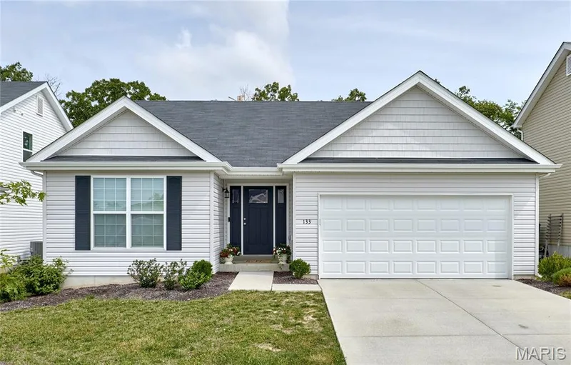 133 Day Lily Lane, Wentzville, MO — listing photo 1