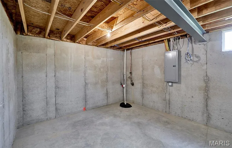There's also plenty of clean storage space in this home. — 133 Day Lily Lane, Wentzville, MO 63385