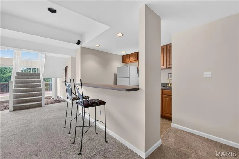 Wet Bar — 277 Larimore Valley Drive, Wildwood, MO 63005