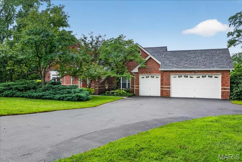 277 Larimore Valley Drive, Wildwood, MO 63005 — listing photo 36 of 49