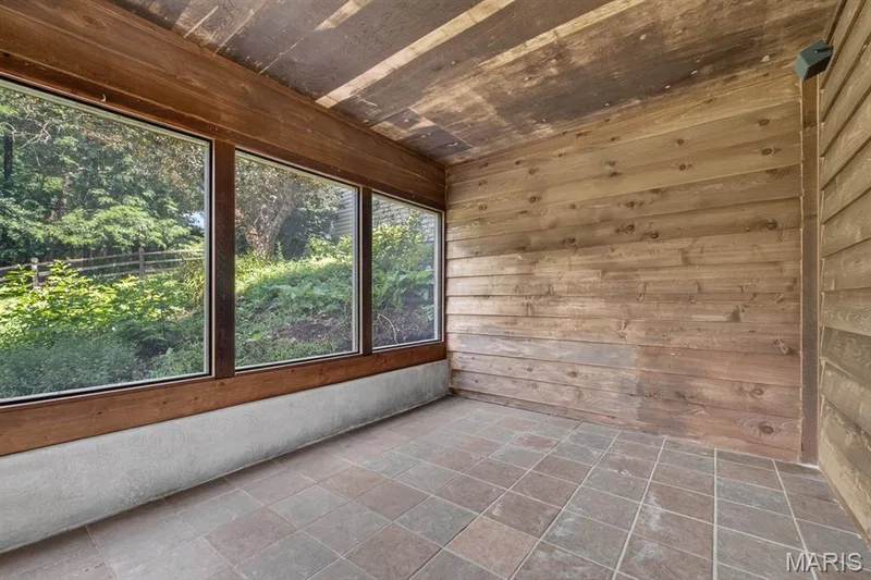 Screened-In Porch — 277 Larimore Valley Drive, Wildwood, MO 63005