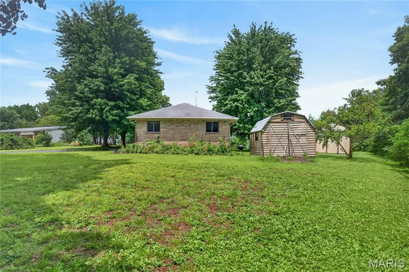 7 Wayne Street, St Charles, MO 63301 — listing photo 36 of 43
