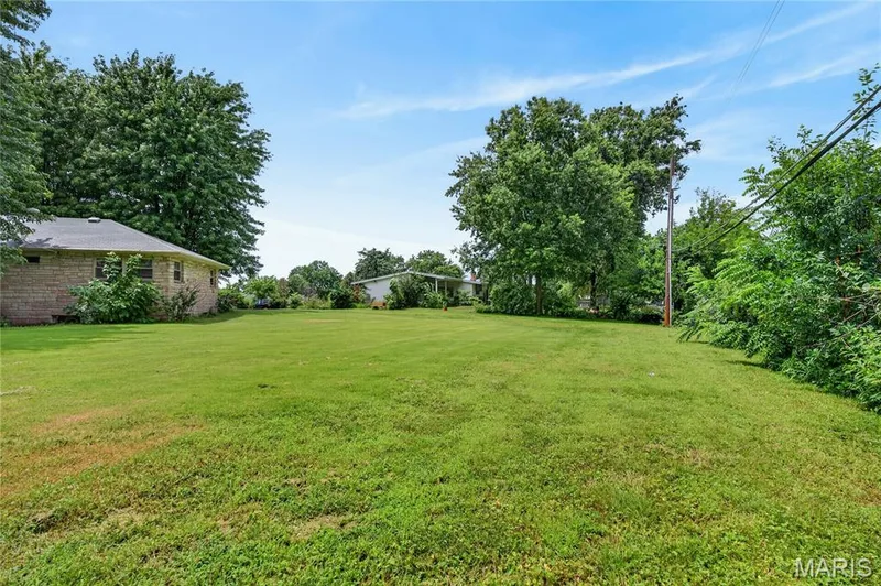 7 Wayne Street, St Charles, MO 63301 — listing photo 41 of 43