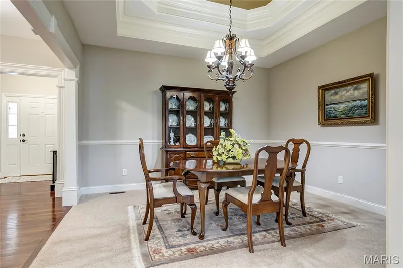 Guest formal dining in style! — 1209 Silver Fern Drive, Lake St. Louis, MO 63367