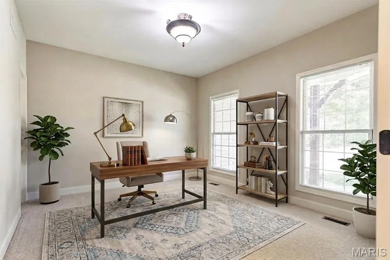 Flexible bedroom/office with closet on main floor. — 1209 Silver Fern Drive, Lake St. Louis, MO 63367